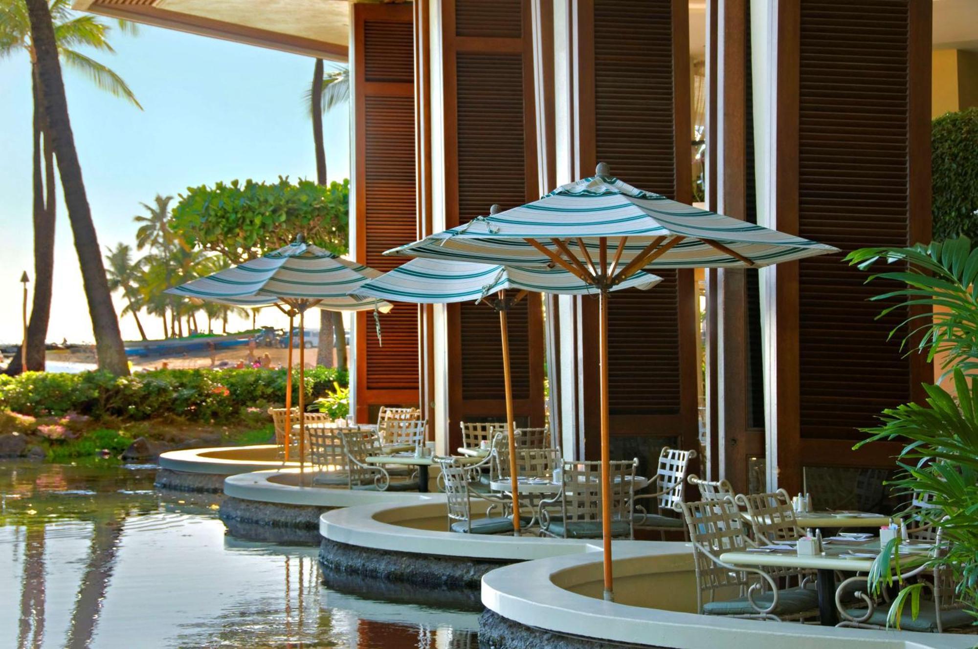 Hilton Grand Vacations Club Grand Waikikian Honolulu Hotel Exterior photo